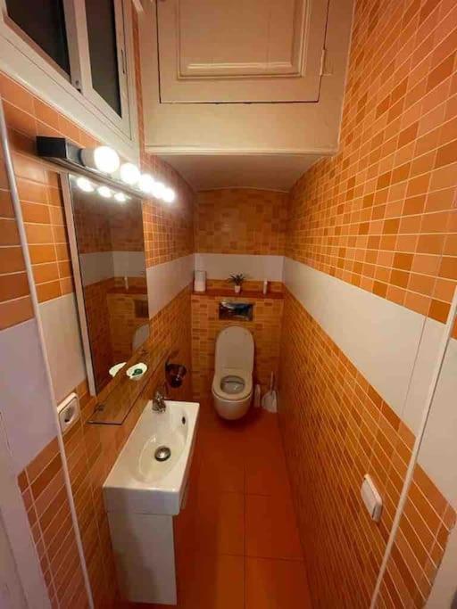 El Born - Spacious 2 Bedrooms 巴塞罗那 外观 照片